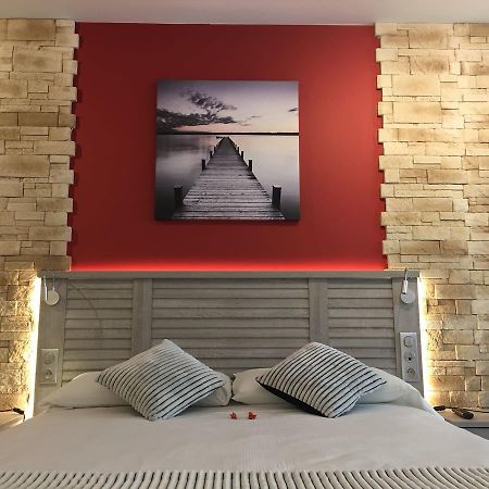 Hotel Terranostra Tarascon-sur-Ariège Eksteriør bilde